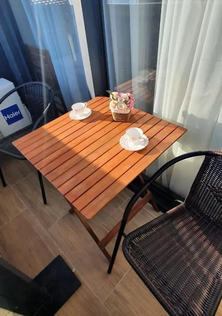 Apart Hotel Royal Sunset Batumi Sea-View Resort アパートホテル